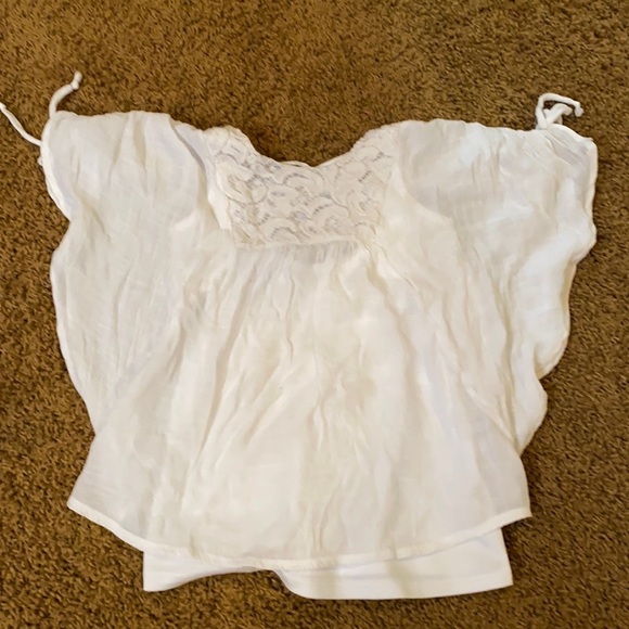 IZ girl small white baby doll shirt - Picture 1 of 6